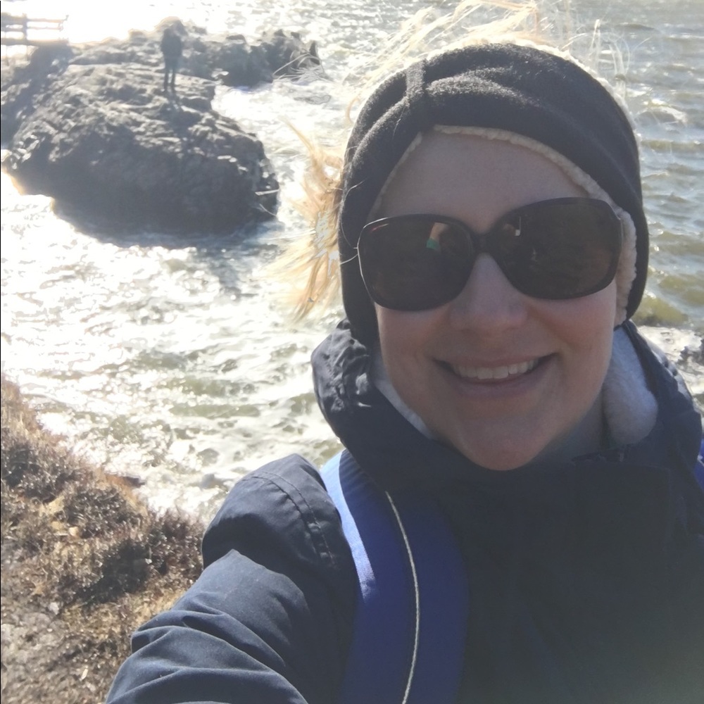 Meet your Posher, Amanda
